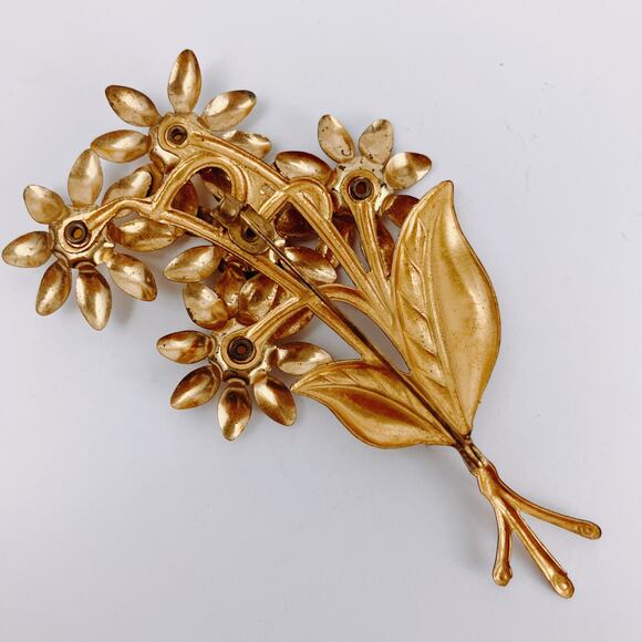 Large 4" Vintage 1940s Gold Tone Floral Spray Brooch With Amber Glass Stones - Picture 8 of 11